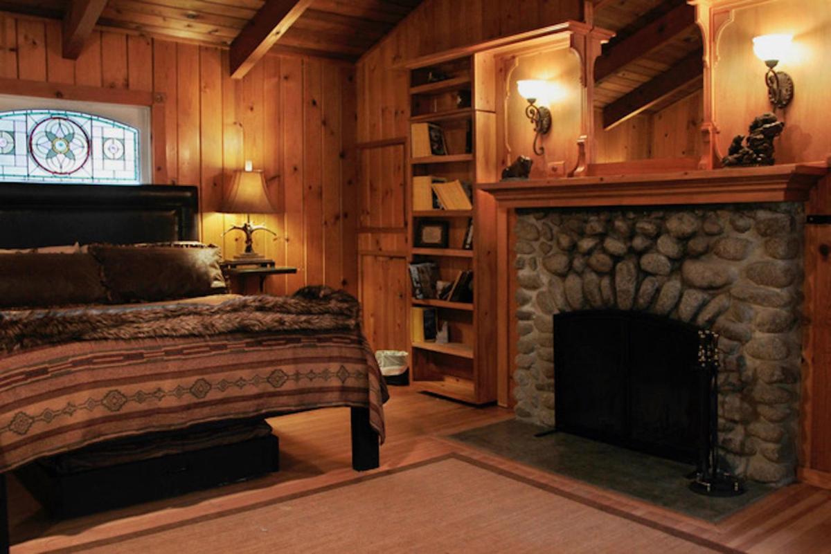 Silver Pines Lodge Idyllwild Bagian luar foto