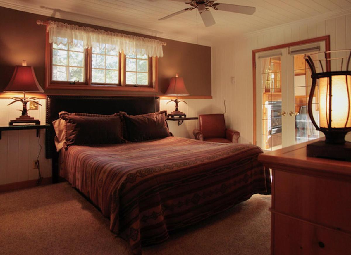 Silver Pines Lodge Idyllwild Bagian luar foto